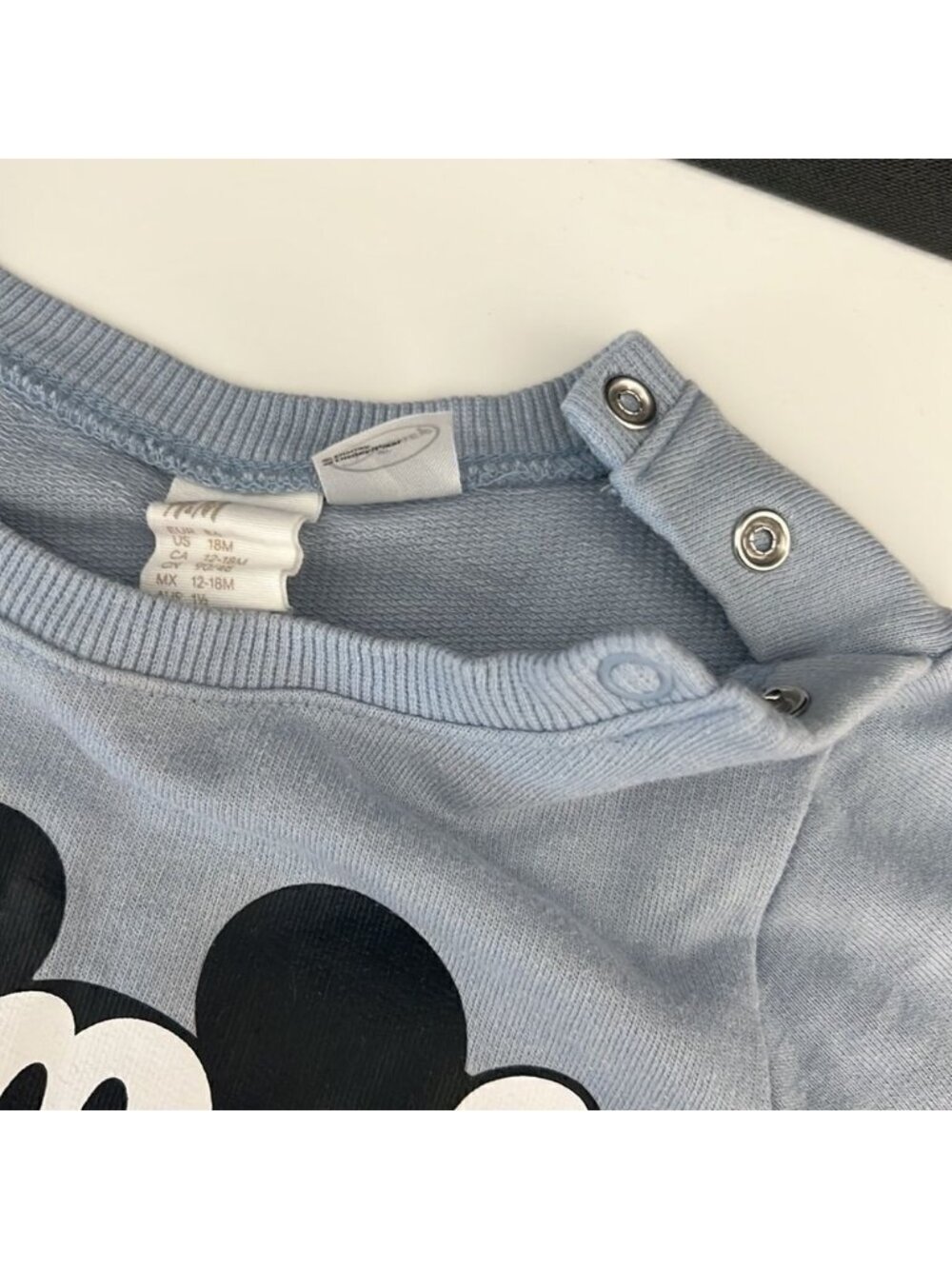 H&M x Disney Baby 2 Piece Set - Picture 4 of 7